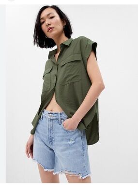 GAP Olive Green Short-Sleeve Button-Down Utility Shirt, Size Small